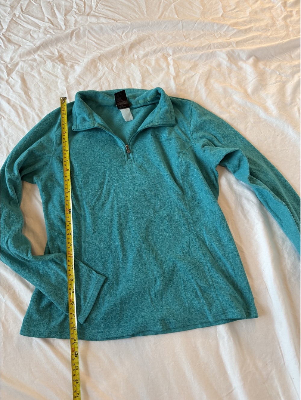 The North Face Women's Medium Turquoise Fleece Pullover